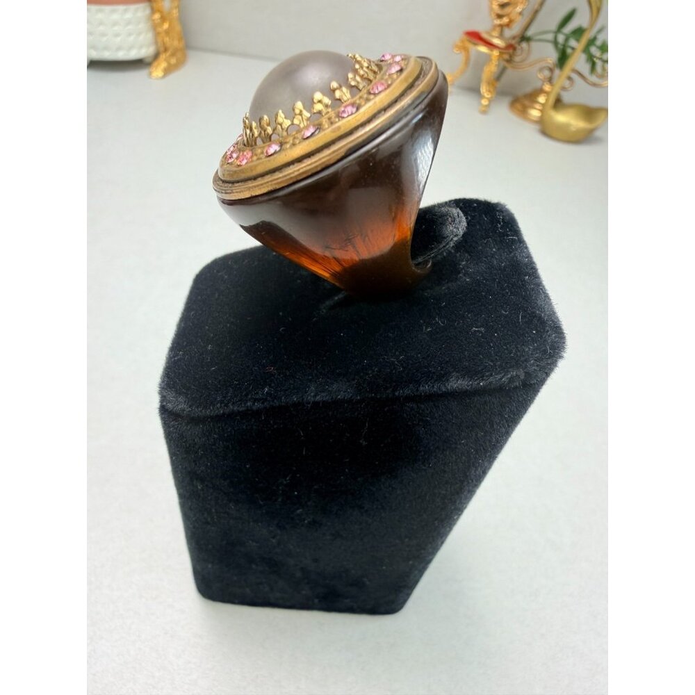 Vintage Lucite Ring Iridescent Tortoise Shell Look Chunky Statement Dome Sz 8 - Picture 6 of 12